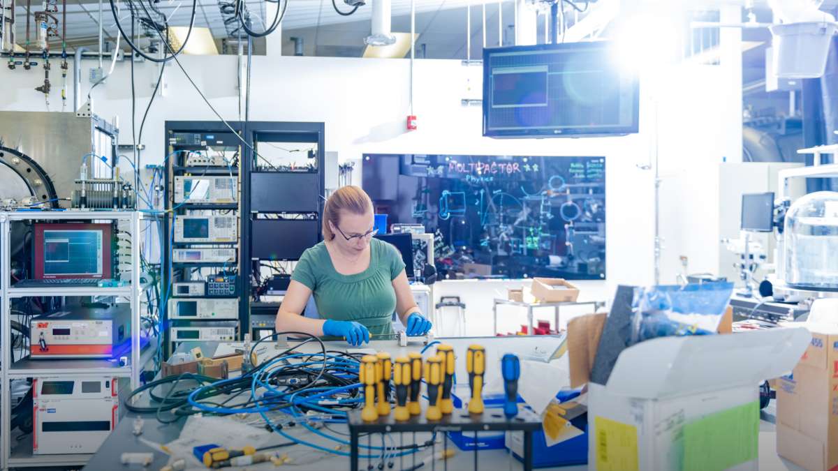 Aerospace’s Physical Sciences Laboratories consists of 80,000 square feet of laboratory space for over 70 individual laboratories and 250 scientists and researchers. [Nov. 13, 2019]